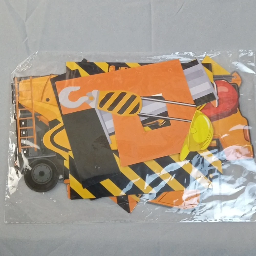 💩🍒 Construction Theme Tablecover Party Set